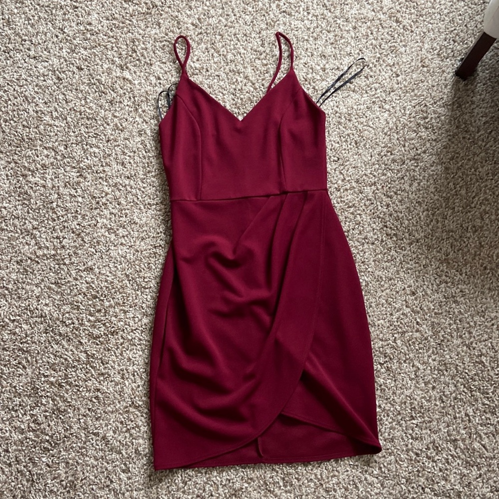Dark red short dress M